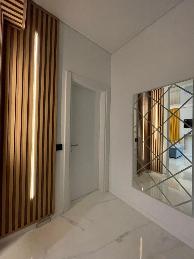Shiba Studio Mamaia Esterno foto